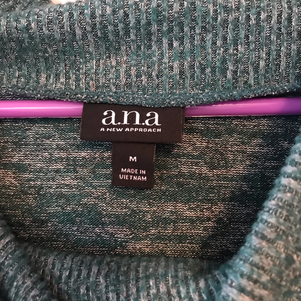 Tunic Sweater - Picture 4 of 4